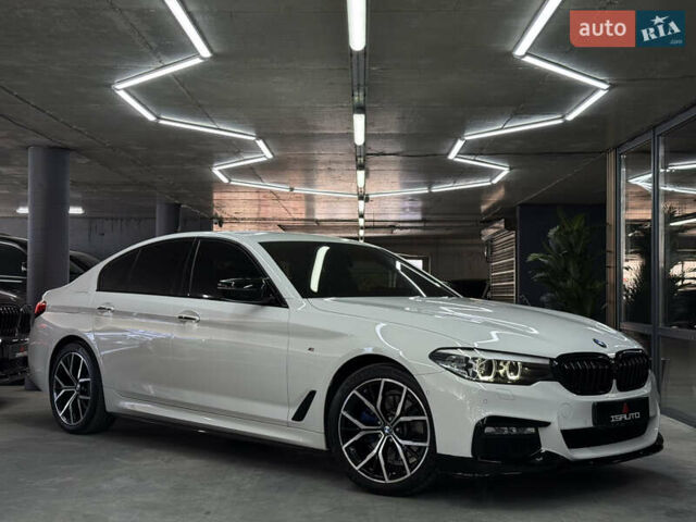 Білий БМВ 5 Серія, об'ємом двигуна 2 л та пробігом 124 тис. км за 33999 $, фото 1 на Automoto.ua