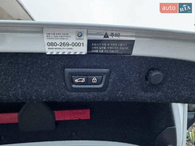 Білий БМВ 5 Серія, об'ємом двигуна 2 л та пробігом 123 тис. км за 31900 $, фото 28 на Automoto.ua