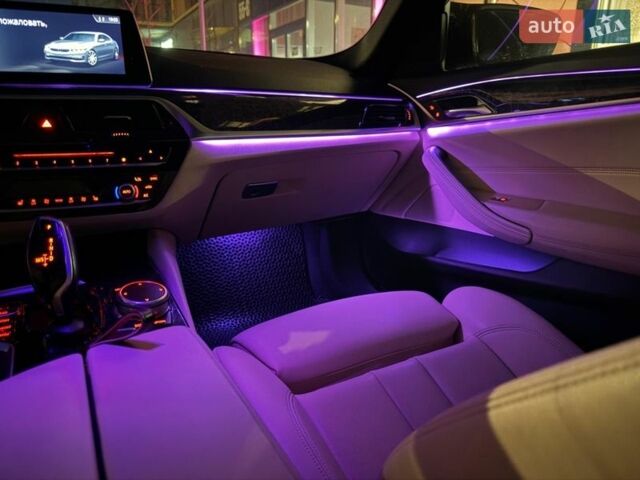 Белый БМВ 5 Серия, объемом двигателя 2 л и пробегом 152 тыс. км за 27500 $, фото 36 на Automoto.ua