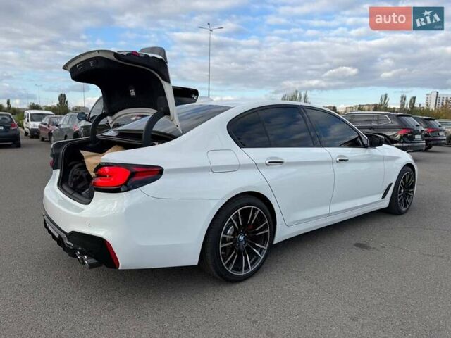 Білий БМВ 5 Серія, об'ємом двигуна 2 л та пробігом 115 тис. км за 26500 $, фото 33 на Automoto.ua