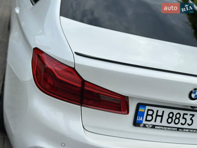 Белый БМВ 5 Серия, объемом двигателя 2 л и пробегом 132 тыс. км за 24500 $, фото 26 на Automoto.ua