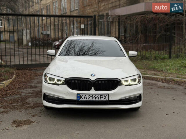 Білий БМВ 5 Серія, об'ємом двигуна 2 л та пробігом 222 тис. км за 23500 $, фото 2 на Automoto.ua