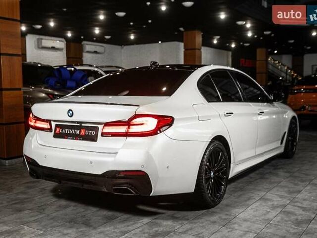 Білий БМВ 5 Серія, об'ємом двигуна 2 л та пробігом 158 тис. км за 29500 $, фото 5 на Automoto.ua