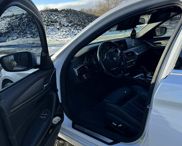 Белый БМВ 5 Серия, объемом двигателя 2 л и пробегом 178 тыс. км за 24900 $, фото 21 на Automoto.ua