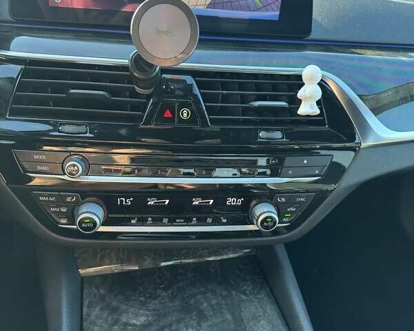 Білий БМВ 5 Серія, об'ємом двигуна 2 л та пробігом 166 тис. км за 31500 $, фото 10 на Automoto.ua