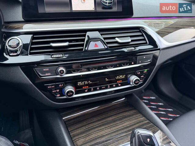 Білий БМВ 5 Серія, об'ємом двигуна 2 л та пробігом 74 тис. км за 26500 $, фото 51 на Automoto.ua