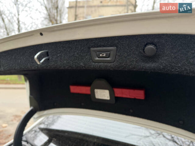 Білий БМВ 5 Серія, об'ємом двигуна 2 л та пробігом 222 тис. км за 23500 $, фото 44 на Automoto.ua