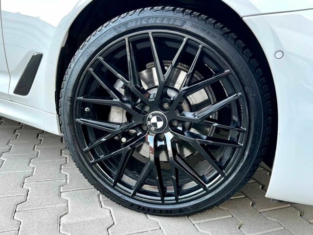 Белый БМВ 5 Серия, объемом двигателя 2 л и пробегом 99 тыс. км за 16500 $, фото 5 на Automoto.ua