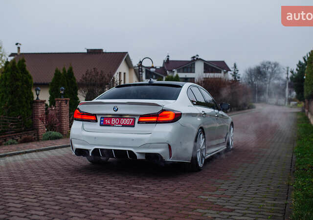 Белый БМВ 5 Серия, объемом двигателя 3 л и пробегом 139 тыс. км за 35000 $, фото 26 на Automoto.ua