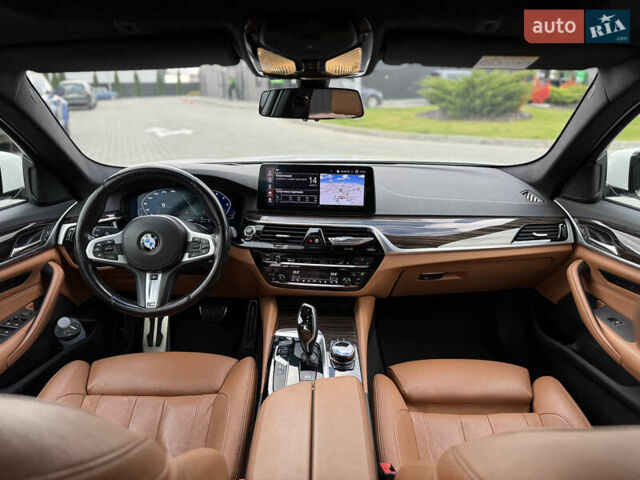 Білий БМВ 5 Серія, об'ємом двигуна 3 л та пробігом 128 тис. км за 40999 $, фото 26 на Automoto.ua