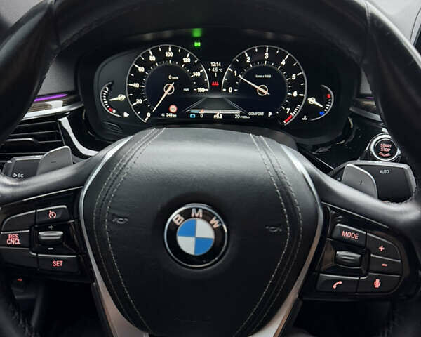 Белый БМВ 5 Серия, объемом двигателя 2.98 л и пробегом 120 тыс. км за 33700 $, фото 31 на Automoto.ua