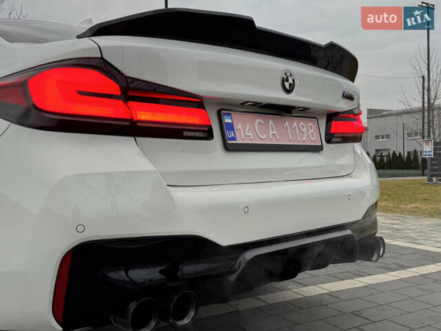 Білий БМВ 5 Серія, об'ємом двигуна 2 л та пробігом 187 тис. км за 25900 $, фото 37 на Automoto.ua