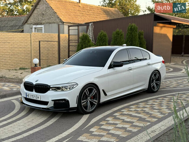 Білий БМВ 5 Серія, об'ємом двигуна 3 л та пробігом 159 тис. км за 33500 $, фото 28 на Automoto.ua