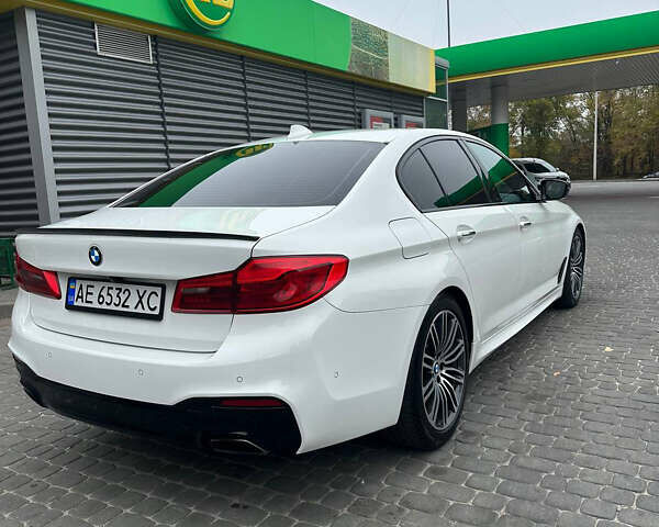 Белый БМВ 5 Серия, объемом двигателя 2 л и пробегом 85 тыс. км за 24500 $, фото 1 на Automoto.ua