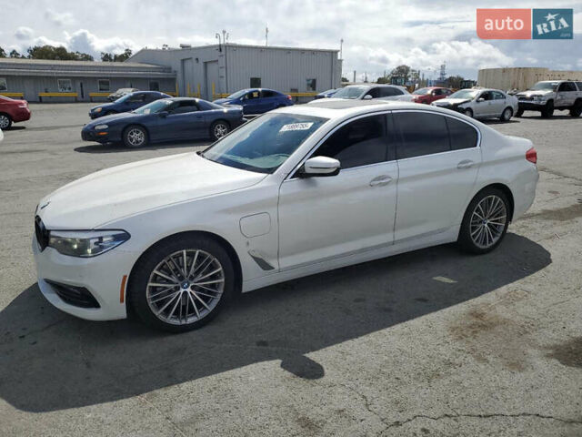 Белый БМВ 5 Серия, объемом двигателя 2 л и пробегом 172 тыс. км за 24999 $, фото 1 на Automoto.ua