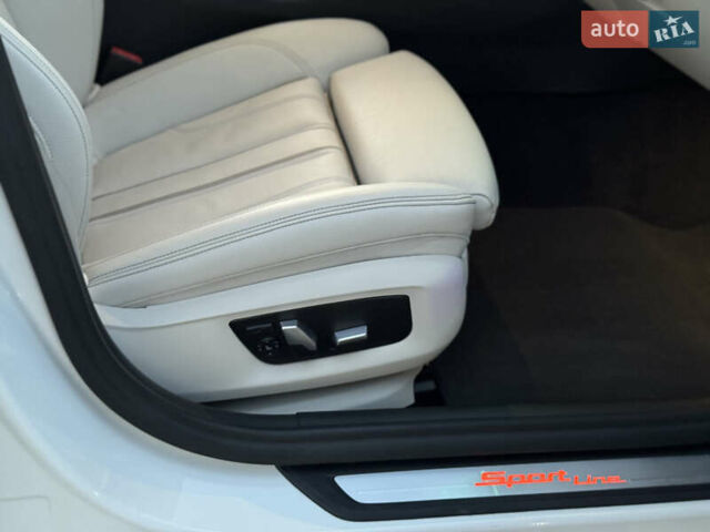 Белый БМВ 5 Серия, объемом двигателя 2 л и пробегом 70 тыс. км за 28888 $, фото 78 на Automoto.ua