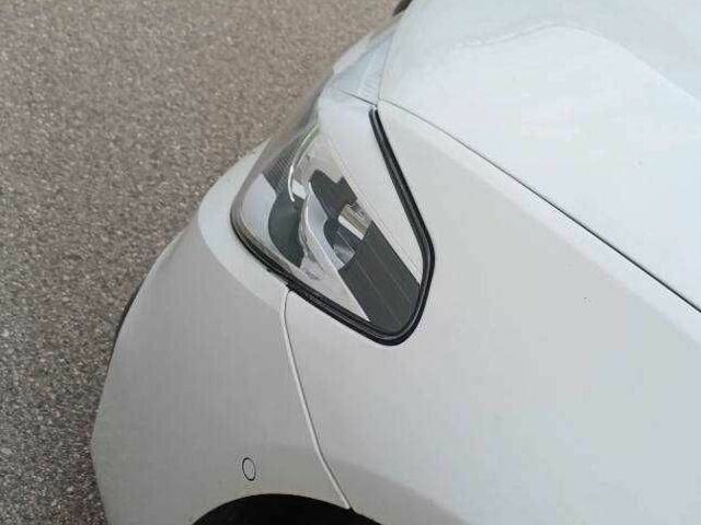 Белый БМВ 5 Серия, объемом двигателя 3 л и пробегом 115 тыс. км за 19800 $, фото 3 на Automoto.ua