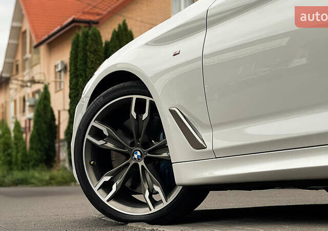Білий БМВ 5 Серія, об'ємом двигуна 3 л та пробігом 88 тис. км за 60000 $, фото 6 на Automoto.ua