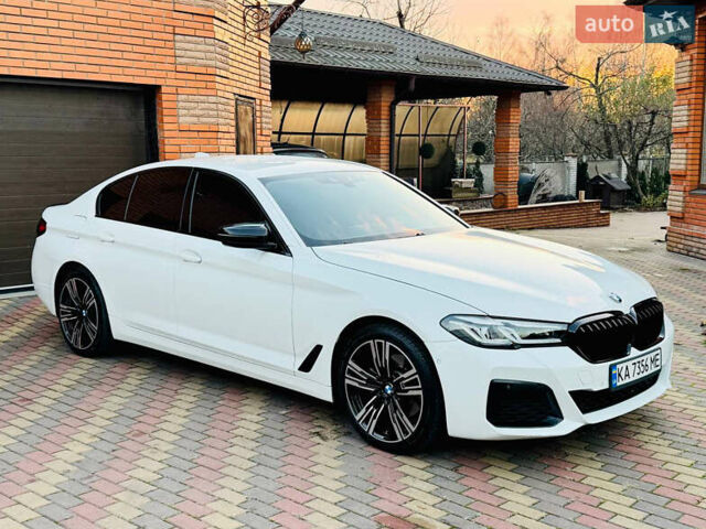 Белый БМВ 5 Серия, объемом двигателя 2 л и пробегом 220 тыс. км за 25800 $, фото 9 на Automoto.ua