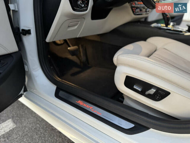 Білий БМВ 5 Серія, об'ємом двигуна 2 л та пробігом 70 тис. км за 29888 $, фото 54 на Automoto.ua