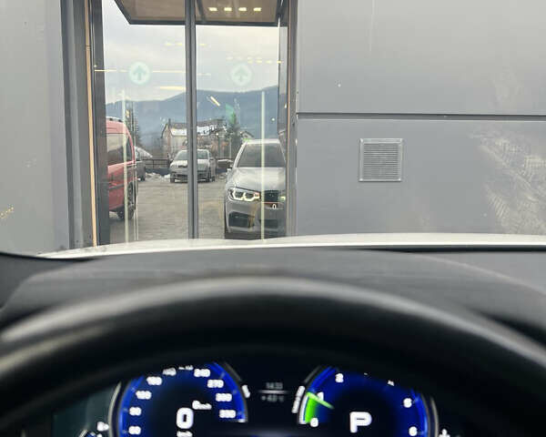 Білий БМВ 5 Серія, об'ємом двигуна 3 л та пробігом 73 тис. км за 37999 $, фото 17 на Automoto.ua