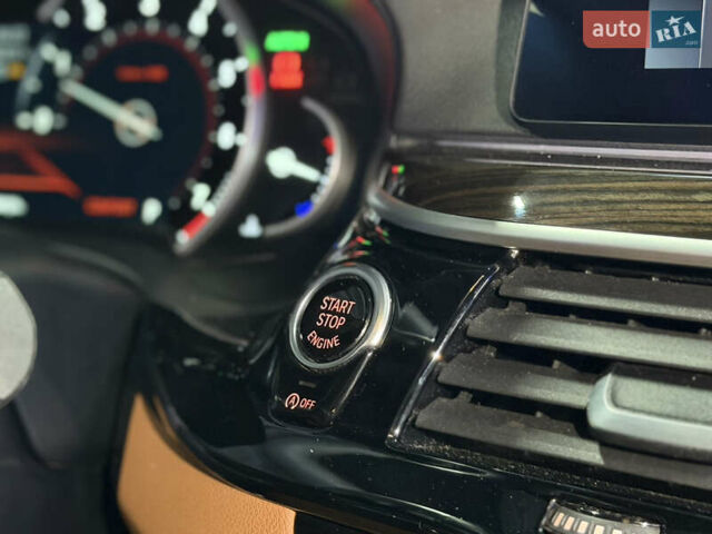 Белый БМВ 5 Серия, объемом двигателя 2 л и пробегом 93 тыс. км за 27700 $, фото 38 на Automoto.ua