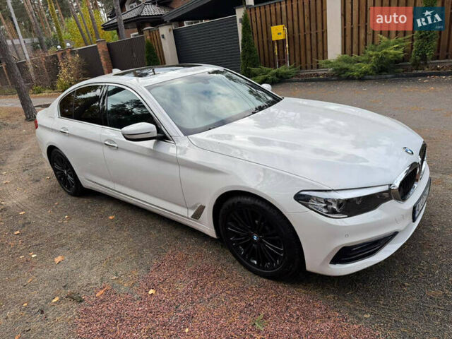 БМВ 5 Серия 2018 в Буче на Automoto.ua Белый БМВ 5 Серия, объемом двигателя 2.99 л и пробегом 108 тыс. км за 45000 $, фото 4 на Automoto.ua