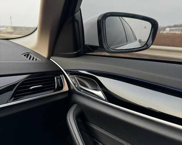 Белый БМВ 5 Серия, объемом двигателя 2 л и пробегом 155 тыс. км за 30499 $, фото 36 на Automoto.ua