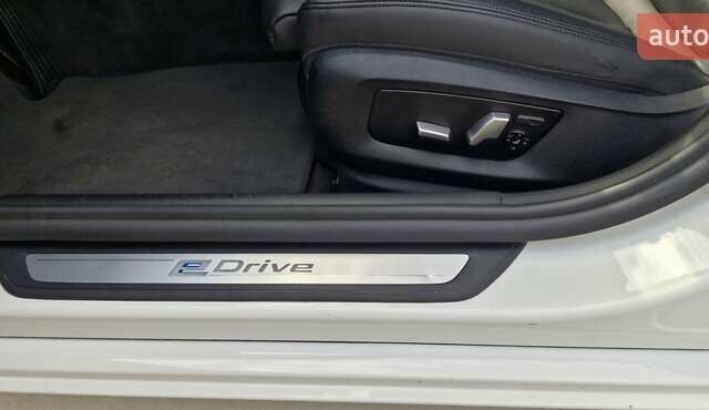 Белый БМВ 5 Серия, объемом двигателя 2 л и пробегом 168 тыс. км за 25100 $, фото 70 на Automoto.ua