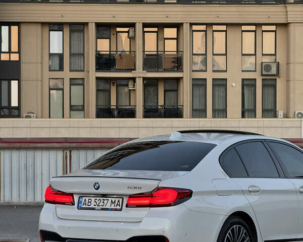 Белый БМВ 5 Серия, объемом двигателя 2 л и пробегом 70 тыс. км за 28888 $, фото 34 на Automoto.ua