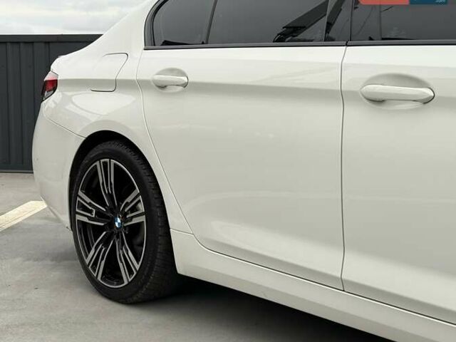 Белый БМВ 5 Серия, объемом двигателя 2 л и пробегом 229 тыс. км за 30000 $, фото 31 на Automoto.ua