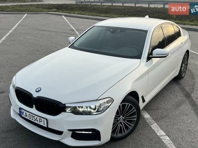 Белый БМВ 5 Серия, объемом двигателя 2 л и пробегом 155 тыс. км за 30499 $, фото 3 на Automoto.ua