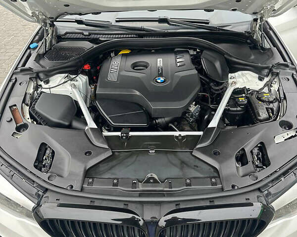 Белый БМВ 5 Серия, объемом двигателя 2 л и пробегом 85 тыс. км за 24500 $, фото 14 на Automoto.ua