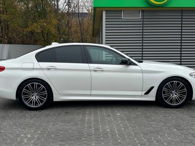 Белый БМВ 5 Серия, объемом двигателя 2 л и пробегом 85 тыс. км за 24500 $, фото 3 на Automoto.ua