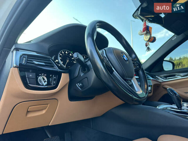 Белый БМВ 5 Серия, объемом двигателя 2 л и пробегом 108 тыс. км за 29500 $, фото 13 на Automoto.ua