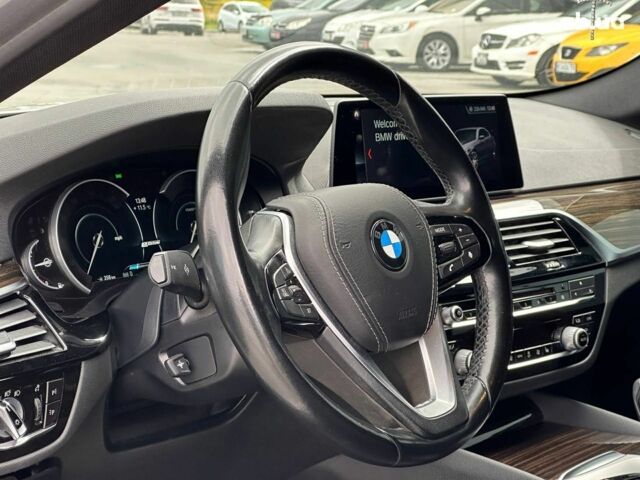 Белый БМВ 5 Серия, объемом двигателя 2 л и пробегом 117 тыс. км за 26690 $, фото 25 на Automoto.ua