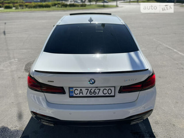 Белый БМВ 5 Серия, объемом двигателя 3 л и пробегом 35 тыс. км за 38000 $, фото 15 на Automoto.ua