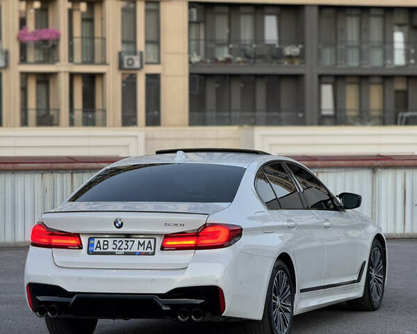 Белый БМВ 5 Серия, объемом двигателя 2 л и пробегом 70 тыс. км за 28888 $, фото 32 на Automoto.ua