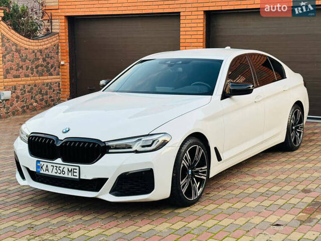 Белый БМВ 5 Серия, объемом двигателя 2 л и пробегом 220 тыс. км за 25800 $, фото 2 на Automoto.ua