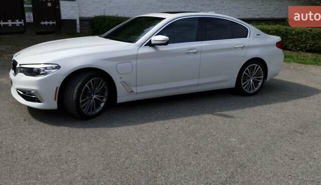 Белый БМВ 5 Серия, объемом двигателя 2 л и пробегом 168 тыс. км за 25100 $, фото 64 на Automoto.ua