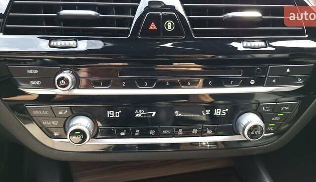 Белый БМВ 5 Серия, объемом двигателя 2 л и пробегом 168 тыс. км за 25100 $, фото 40 на Automoto.ua