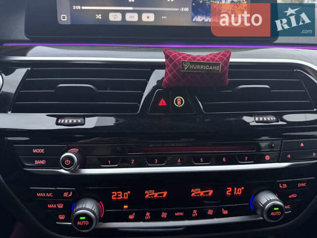 Белый БМВ 5 Серия, объемом двигателя 2 л и пробегом 86 тыс. км за 32000 $, фото 9 на Automoto.ua