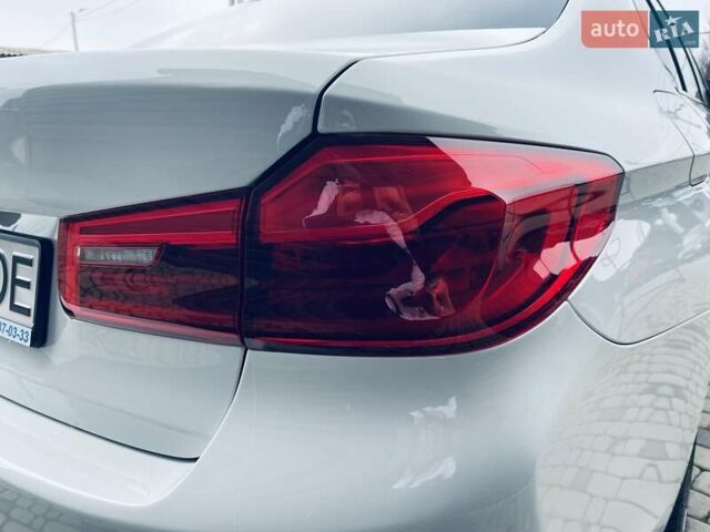 Білий БМВ 5 Серія, об'ємом двигуна 2.99 л та пробігом 121 тис. км за 40000 $, фото 14 на Automoto.ua