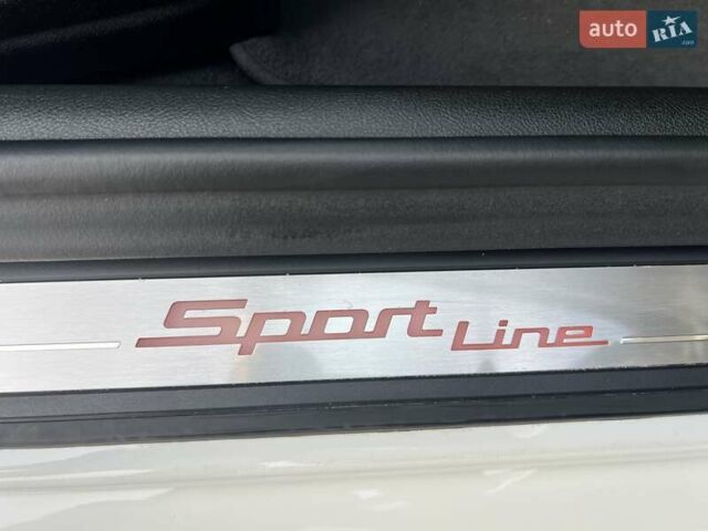 Белый БМВ 5 Серия, объемом двигателя 2 л и пробегом 155 тыс. км за 30499 $, фото 44 на Automoto.ua