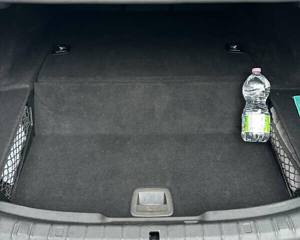 Білий БМВ 5 Серія, об'ємом двигуна 2 л та пробігом 148 тис. км за 25000 $, фото 29 на Automoto.ua