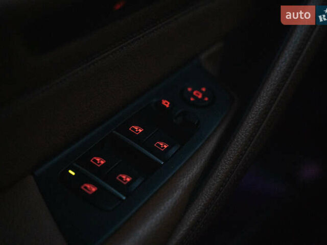 Белый БМВ 5 Серия, объемом двигателя 2 л и пробегом 105 тыс. км за 31900 $, фото 22 на Automoto.ua