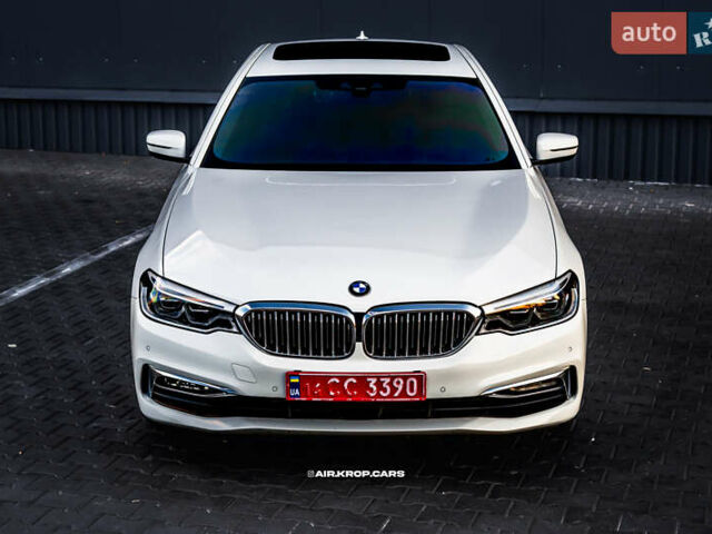 Белый БМВ 5 Серия, объемом двигателя 2 л и пробегом 175 тыс. км за 30000 $, фото 27 на Automoto.ua