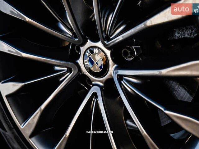 Белый БМВ 5 Серия, объемом двигателя 2 л и пробегом 175 тыс. км за 30000 $, фото 15 на Automoto.ua