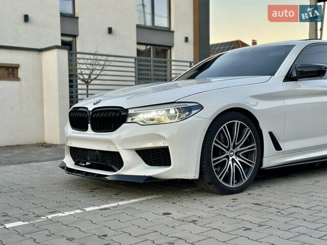 Белый БМВ 5 Серия, объемом двигателя 3 л и пробегом 204 тыс. км за 27500 $, фото 9 на Automoto.ua