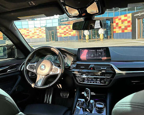 Белый БМВ 5 Серия, объемом двигателя 3 л и пробегом 78 тыс. км за 45999 $, фото 17 на Automoto.ua